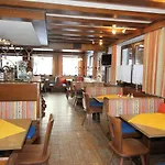 Bergheimat Xl Vakantiehuis Huben (Imst)